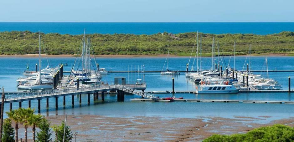 Holiday home Disfruta Del Paraiso En Primera Linea De Playa Con Kayak Y Paddle Surf *